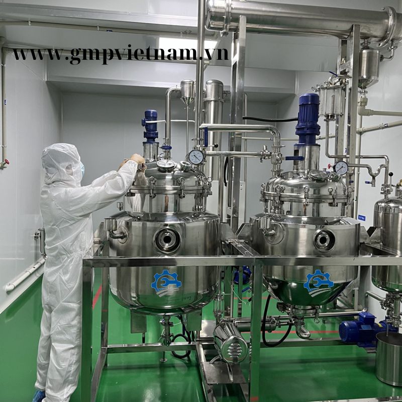 Máy chiết xuất tinh dầu sả